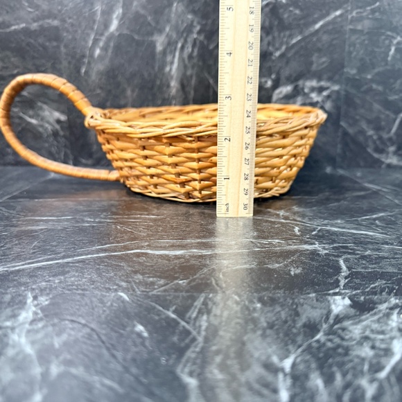 Wicker Basket - Picture 3 of 12